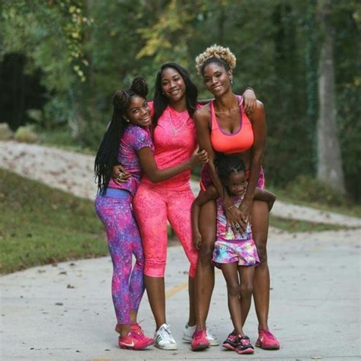 Exploring The Unique Lives Of Ebony Stepdaughters