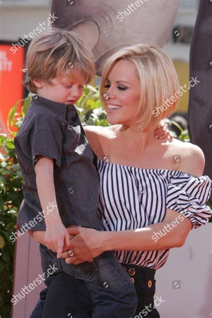 Discovering The Life Of Jenny McCarthy's Son: A Unique Journey
