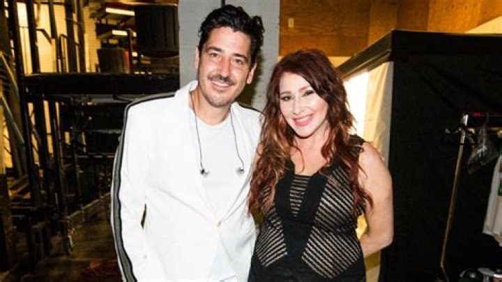 Who Is Jonathan Knight's Wife: A Look At Their Marriage