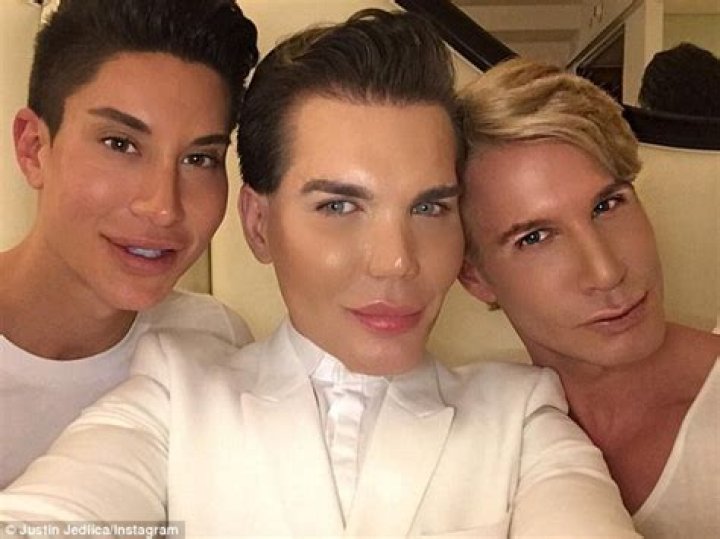 Meet The Enigmatic Justin Human Doll Husband: A Fascinating Tale Of Love And Dolls