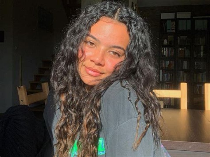 Unveiling The Charisma Of Lexy Chaplin: A Rising Star