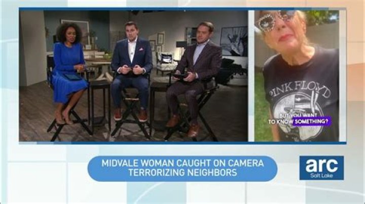 Unveiling The Controversy: The Midvale Racist Woman