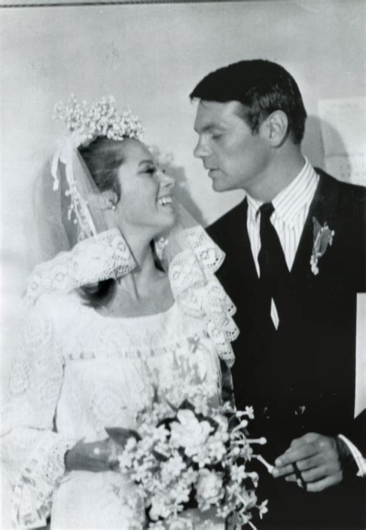 Stefanie Powers' Husband: A Look Into Her Love Life