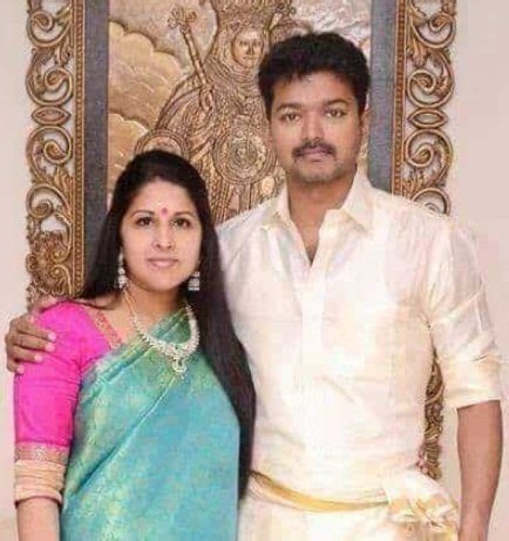 Unveiling The Life Of Vijay Chandrasekhar's Wife: A Journey Of Love And Support